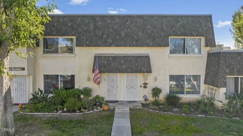 19040 Hamlin #3, Reseda, CA 91335