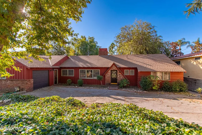 1038 Flanders, La Canada Flintridge, CA 91011