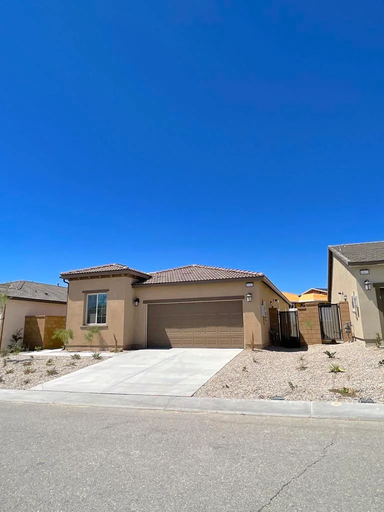 11843 Crescent, Desert Hot Springs, CA 92240