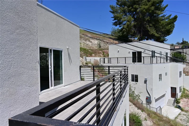4115 Jennings, Los Angeles, CA 90032