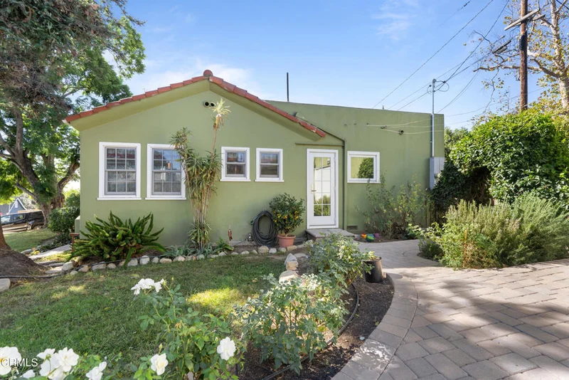 554 Mill, Santa Paula, CA 93060