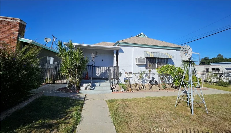 781 Lincoln, Carson, CA 90745