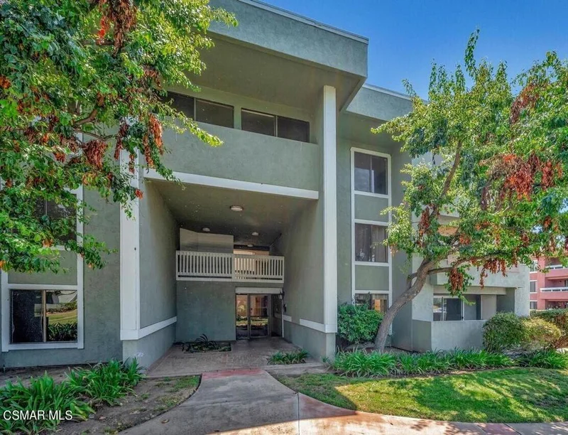 1040 Washington #24, Escondido, CA 92025