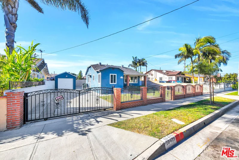 10419 Doty, Inglewood, CA 90303