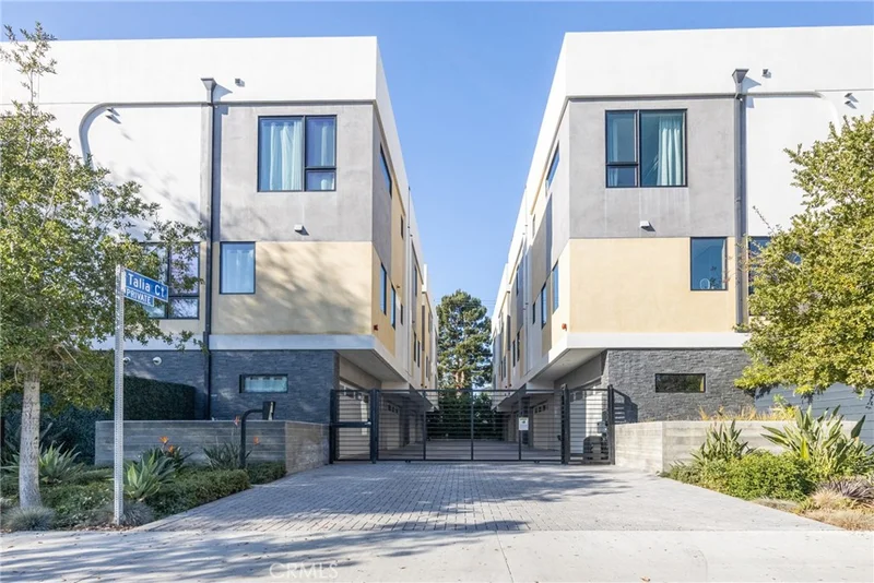 11406 Talia, Studio City, CA 91602
