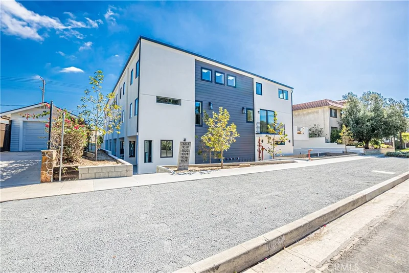 1024 Leland #4, San Pedro, CA 90731