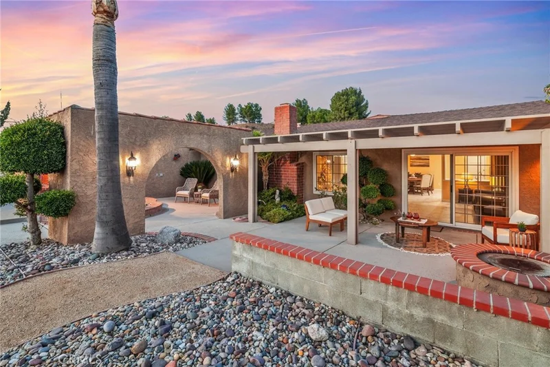 18808 Nau, Porter Ranch, CA 91326