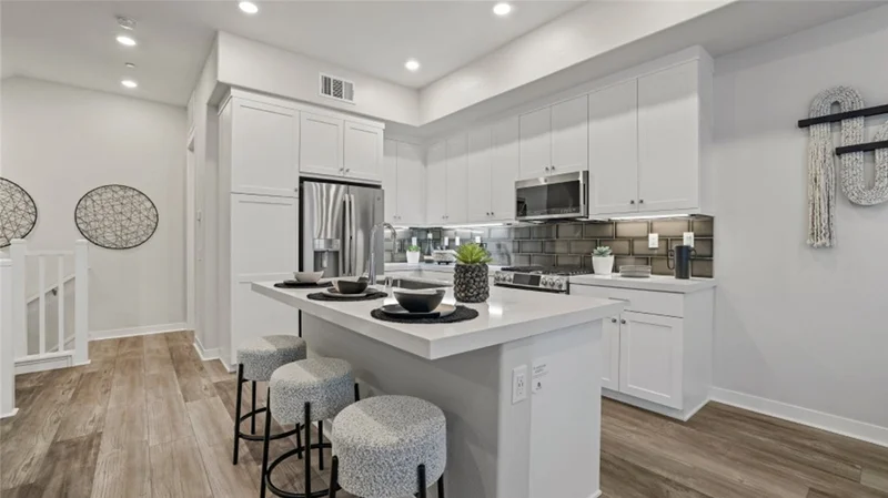 425 Mullberry, Montebello, CA 90640