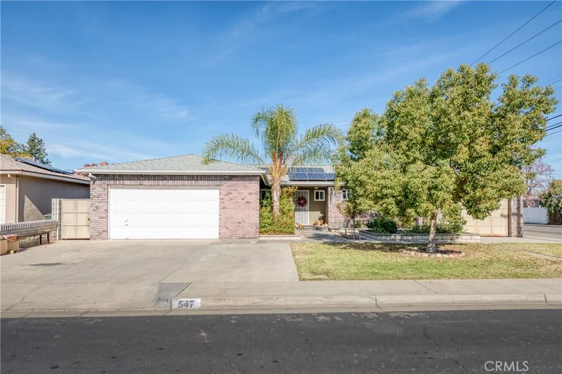 547 San Jose, Clovis, CA 93612