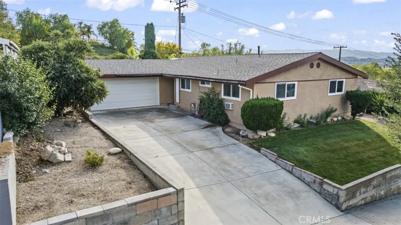 18704 Kimbrough, Canyon Country, CA 91351