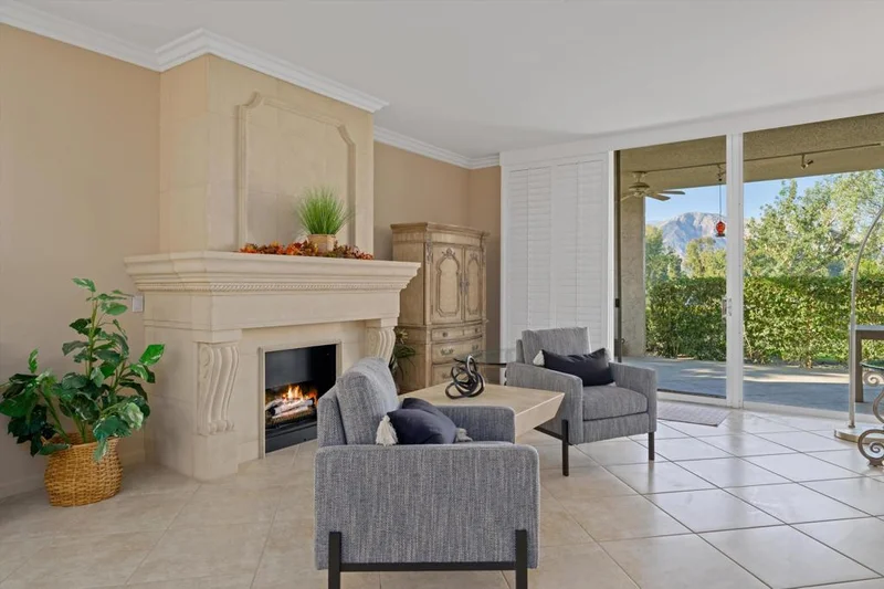 900 Island #114, Rancho Mirage, CA 92270