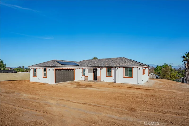 22835 Betty, Perris, CA 92570