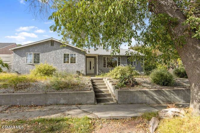5525 Wortser, Sherman Oaks, CA 91401