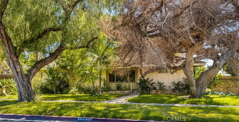 5630 Anaheim, Long Beach, CA 90815