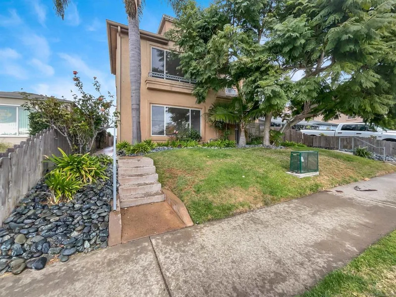 1258 Grand Ave, San Diego, CA 92109
