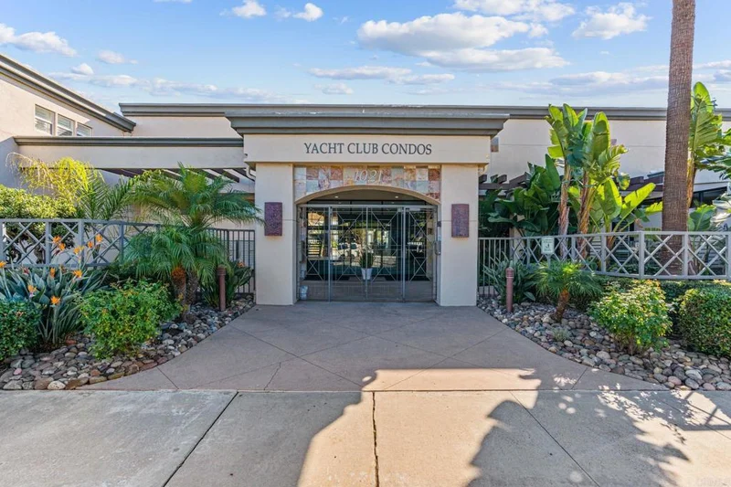 1021 Scott #217, San Diego, CA 92106