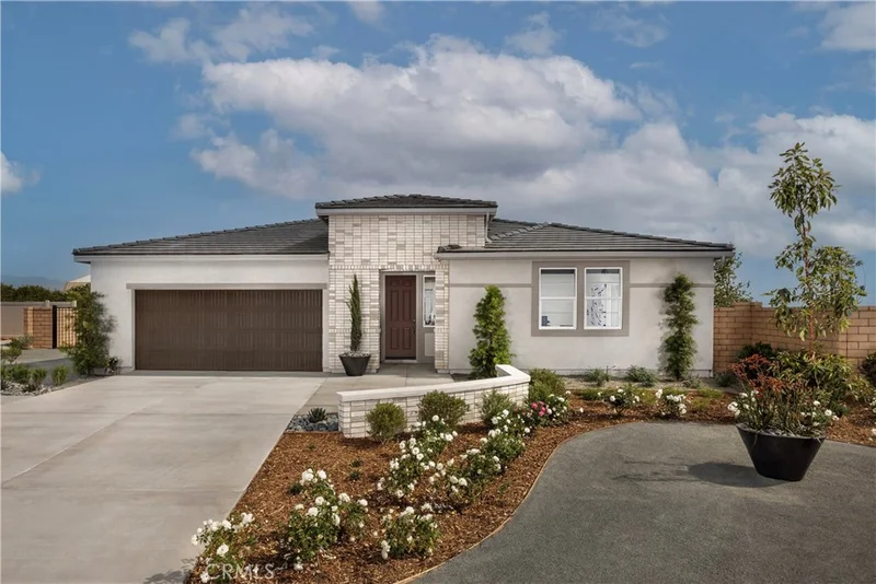 7702 Messina Heights, Highland, CA 92346
