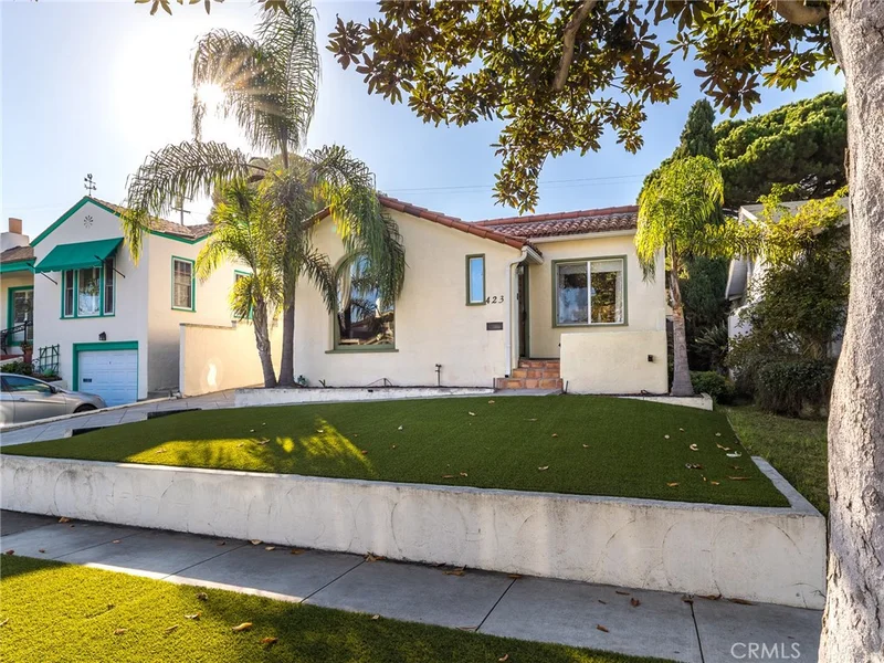 423 Concord, El Segundo, CA 90245