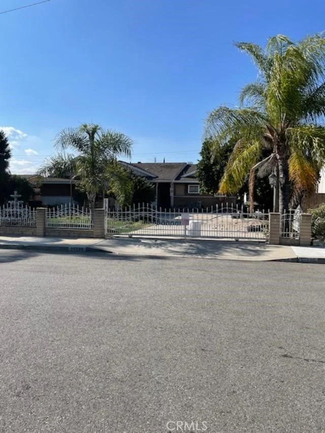 10236 Santa Anita, Montclair, CA 91763