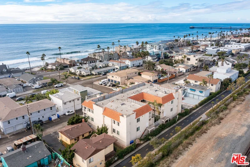 1006 Myers #H, Oceanside, CA 92054