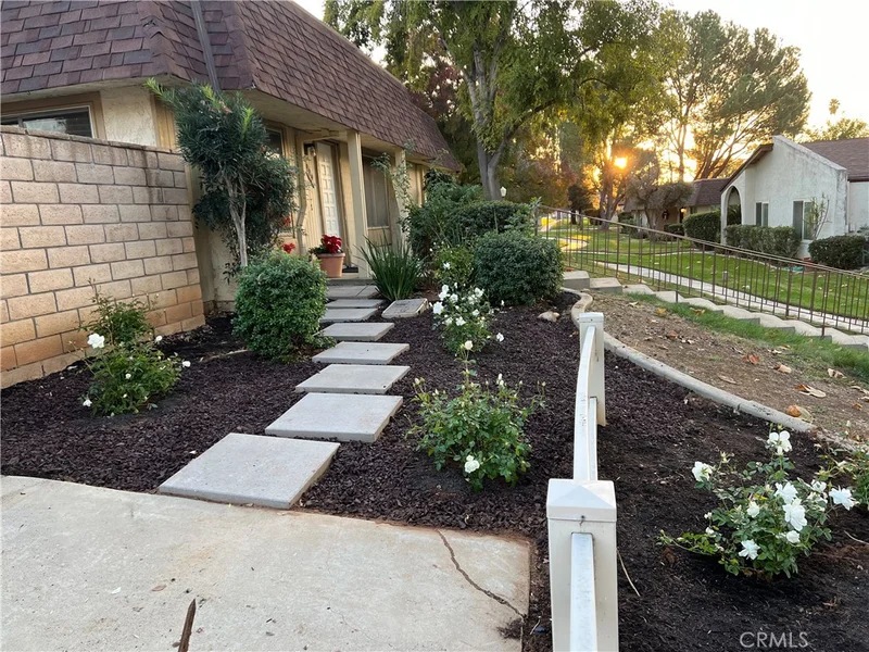 909 Ardmore, Redlands, CA 92374