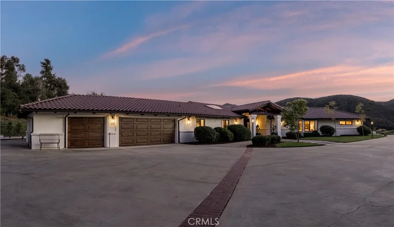 29421 Vista Valley, Vista, CA 92084