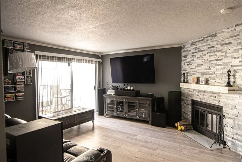 430 Avenue J5 #18, Lancaster, CA 93534