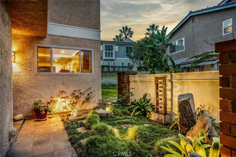 7816 Seabreeze, Huntington Beach, CA 92648