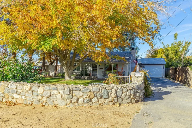 12509 Avenue V10, Pearblossom, CA 93553