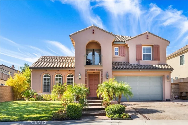 27011 Slate, Valencia, CA 91381