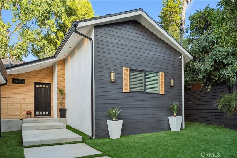 4163 Palmero, Los Angeles, CA 90065