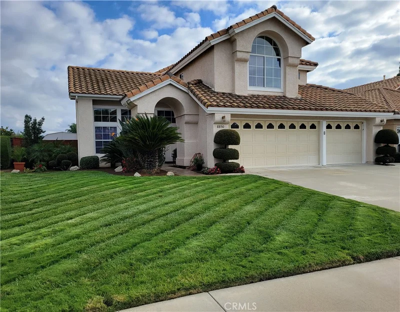 8850 Mesa Oak, Riverside, CA 92508