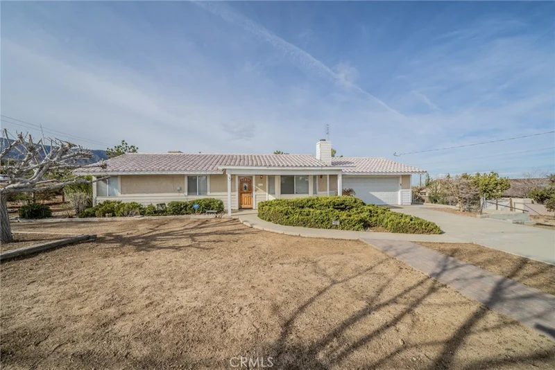 10022 Mountain, Pinon Hills, CA 92372