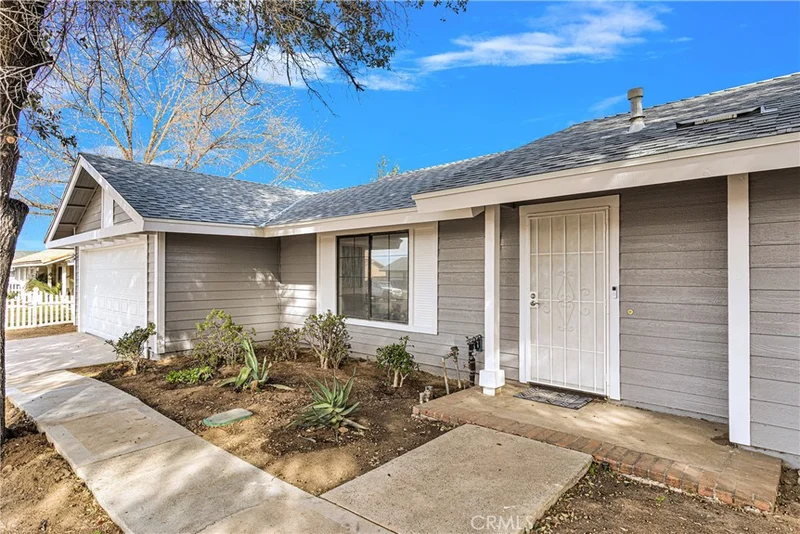 11663 Low Chaparral, Victorville, CA 92392