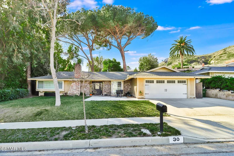 30 Vera Cruz, Simi Valley, CA 93065