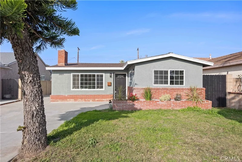 2601 Cherry, Fullerton, CA 92833