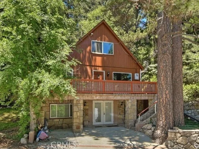 1255 Bear Springs, Rimforest, CA 92378