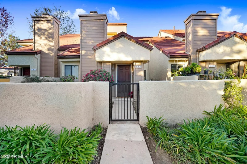 2296 Birch Glen #167, Simi Valley, CA 93063