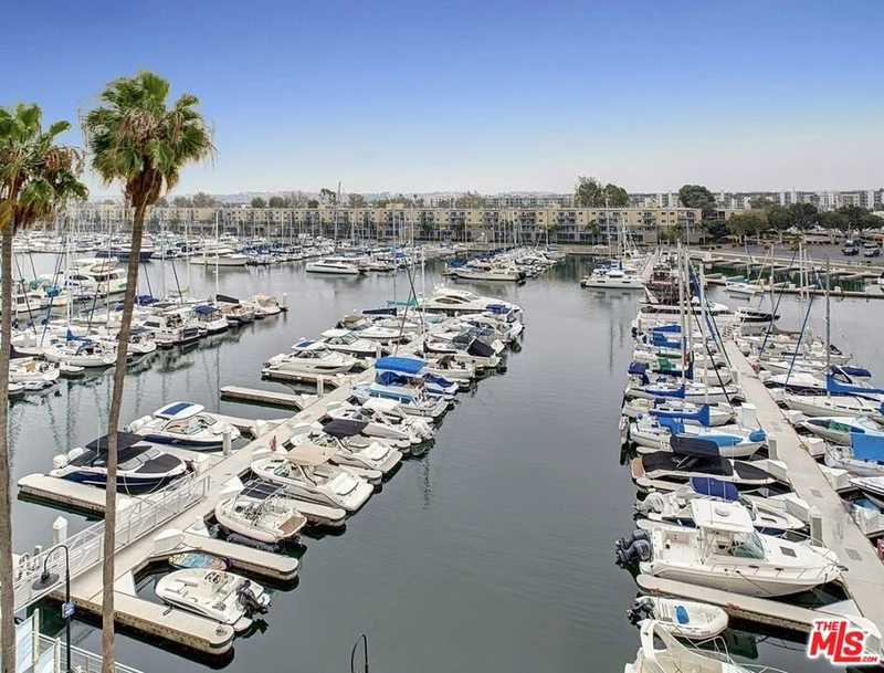 4267 Marina City Dr #206, Marina Del Rey, CA 90292