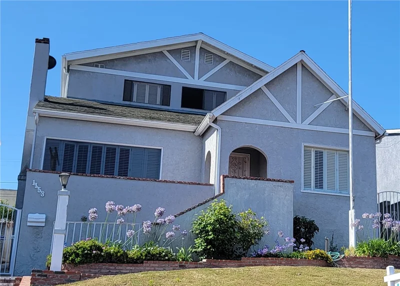 1153 18th, San Pedro, CA 90731