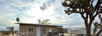 26181 Nalatapa Rd., Apple Valley, CA 92307