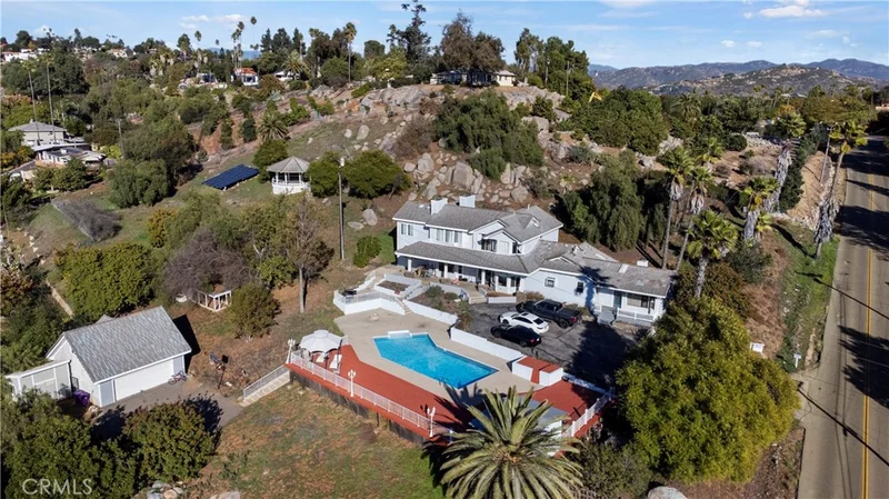 412 Idaho, Escondido, CA 92025