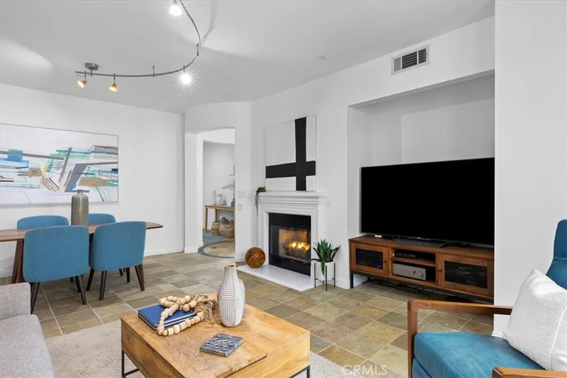 5625 Crescent #405, Playa Vista, CA 90094