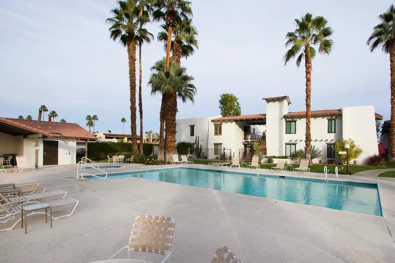 1050 Ramon #64, Palm Springs, CA 92264