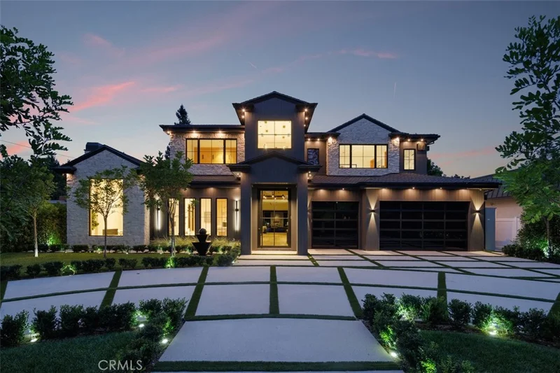 4508 Haskell, Encino, CA 91436