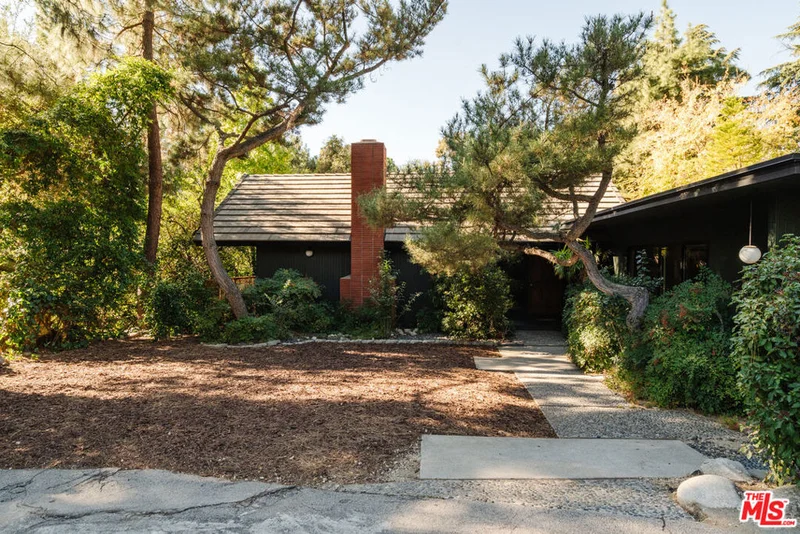 5457 La Forest, La Canada Flintridge, CA 91011