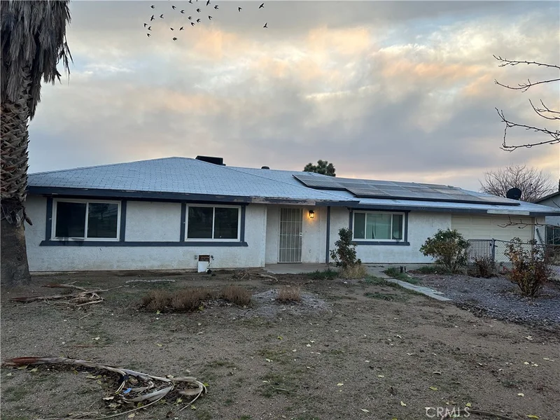 10327 Kern, Hesperia, CA 92345