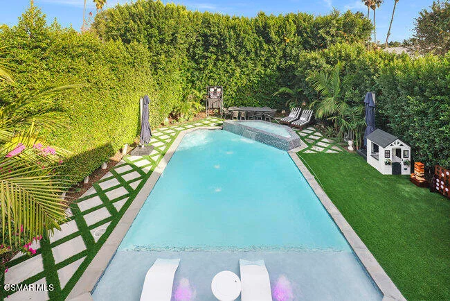 4100 Bakman, Studio City, CA 91602