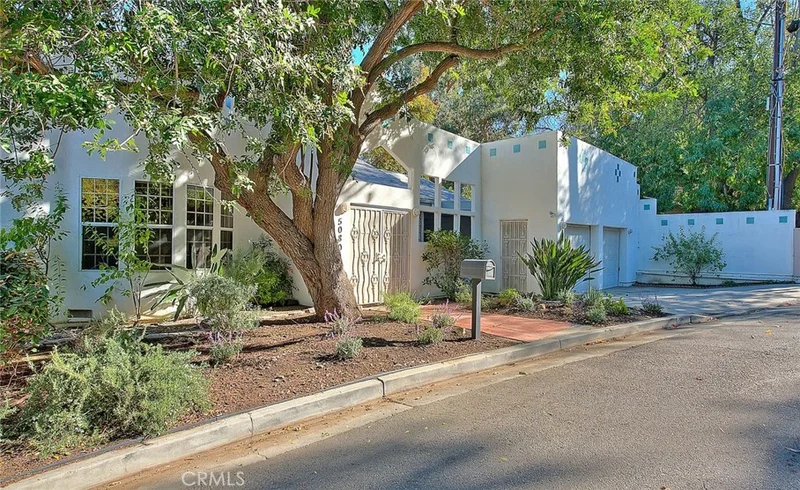 5080 Campo, Woodland Hills, CA 91364