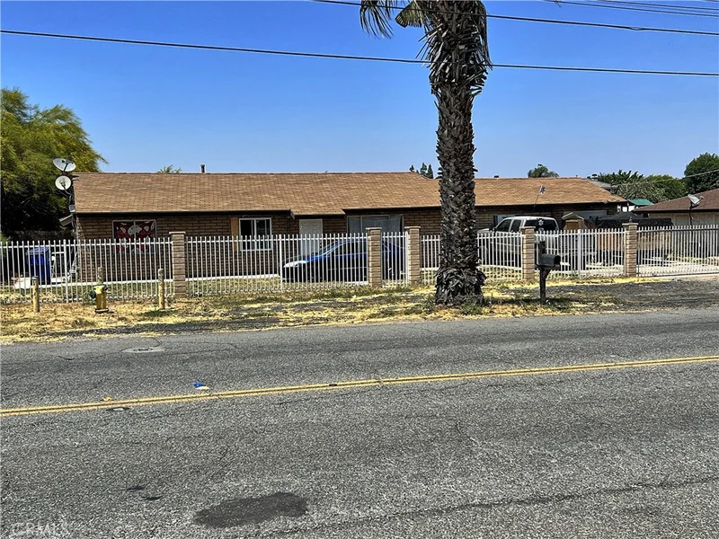 10145 Cypress, Riverside, CA 92503